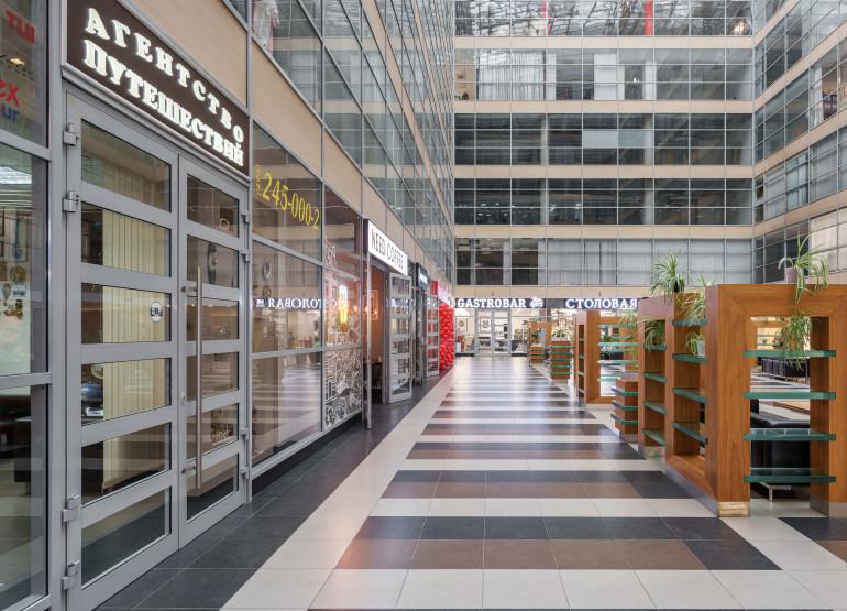 Гранд Сетунь Плаза: Вид столовой или кафе